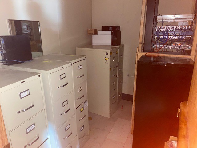 Modular Office Building | 1,620 SF | 6 Private Offices 2004 ModSpace 45′ x 36′