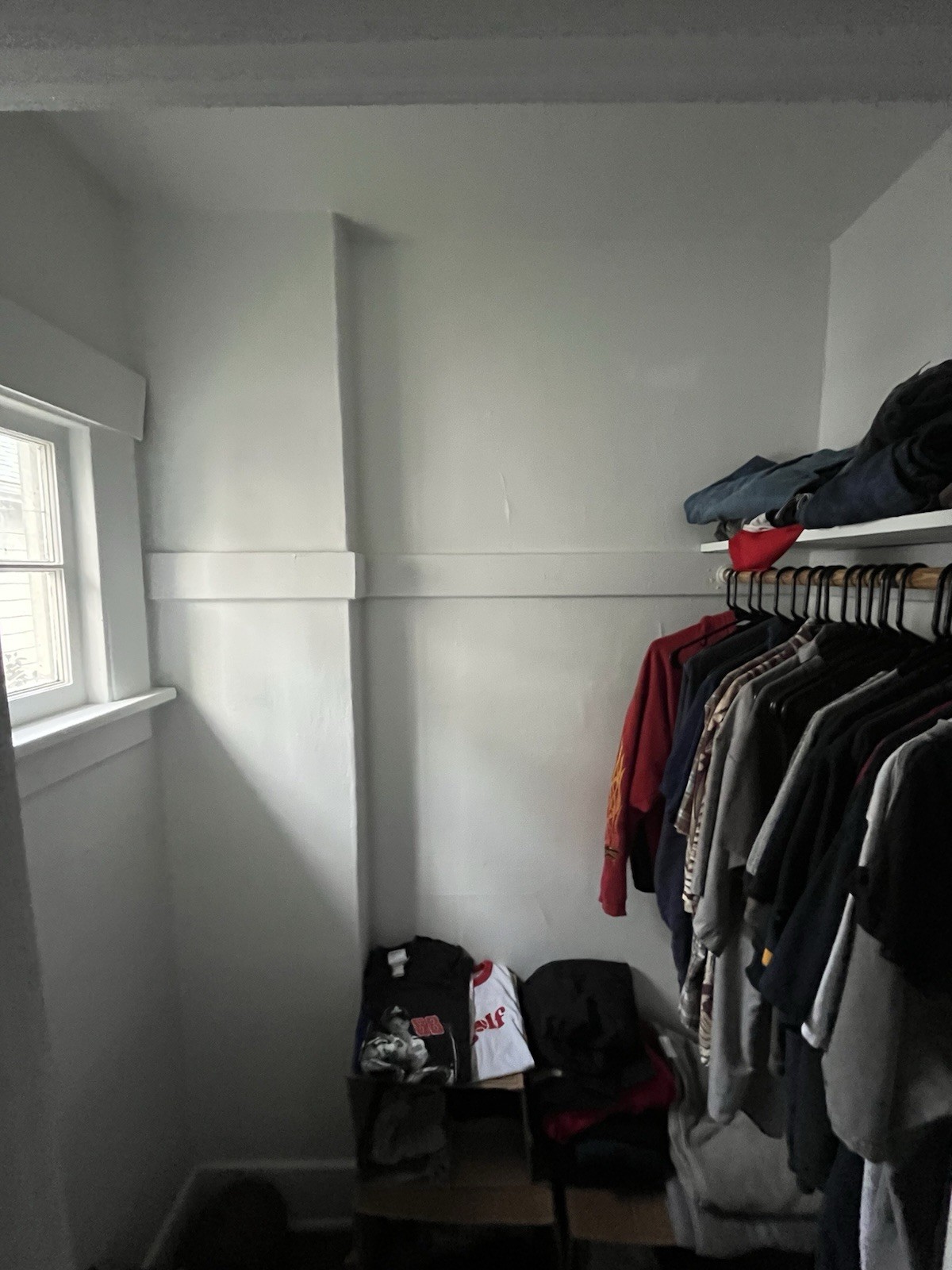 ROOM IN HOUSE FOR RENT (sublet) U DISTRICT