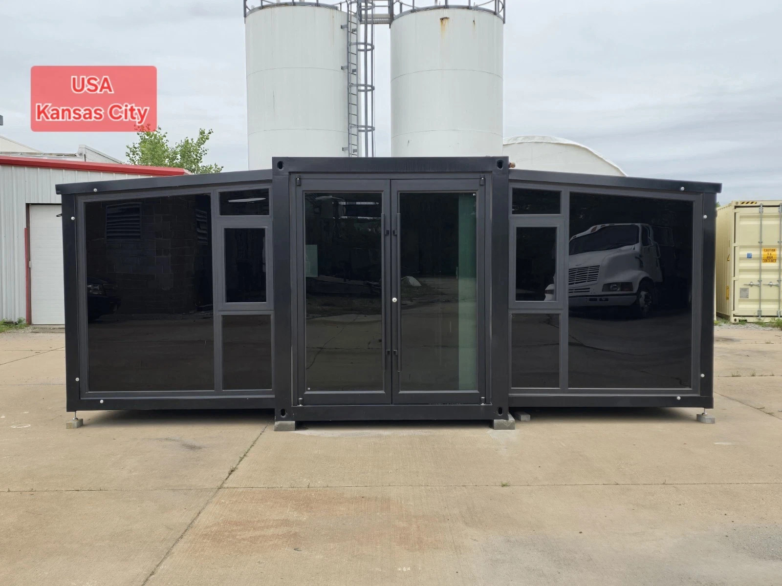 2 or 3 Bedroom 40 FT Foldable Expandable Container Home, Tiny home