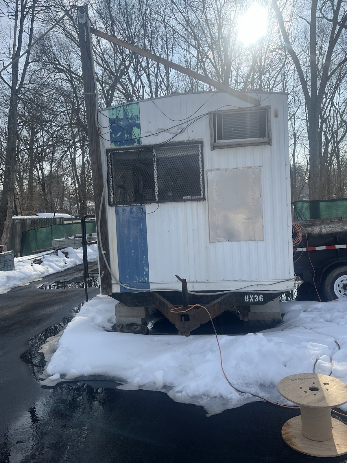 Mobile 2 Office Trailer with meeting room 32×8. For onsite Office work / storage