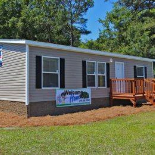 2024 Live Oak Lightning Mobile Home 2BR/2BA-WZ3-Ready to Ship! – $59,500 (Felda)