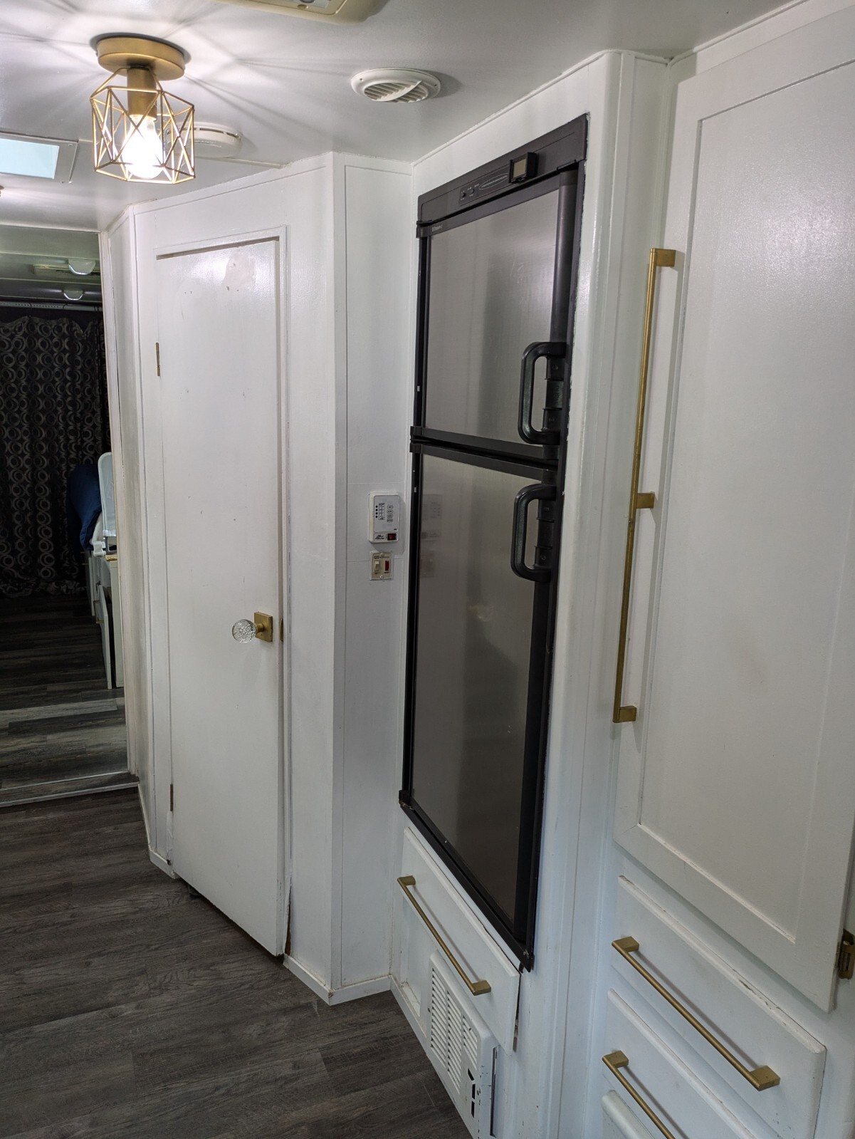 tiny home on wheels