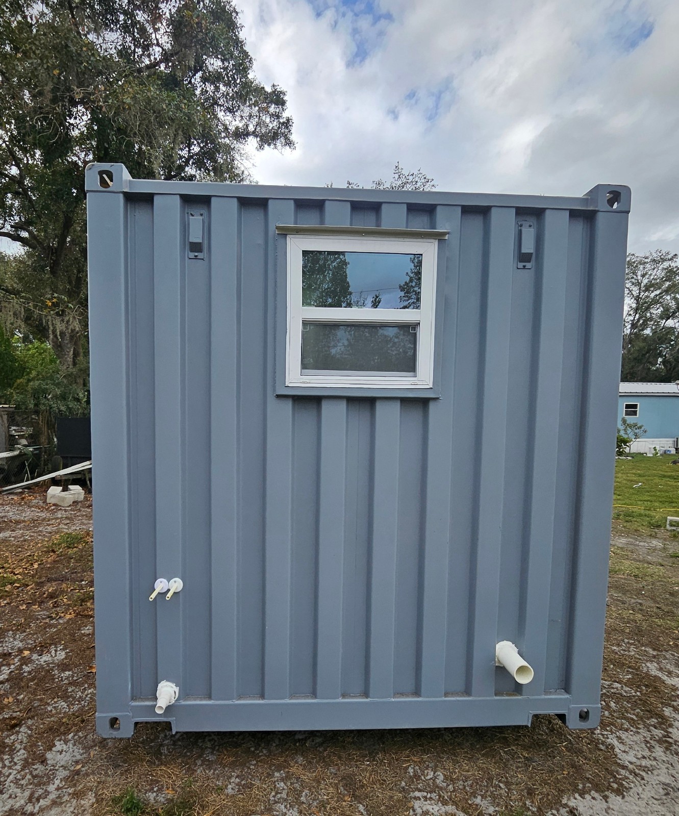 Affordable New 20 foot Container Home.