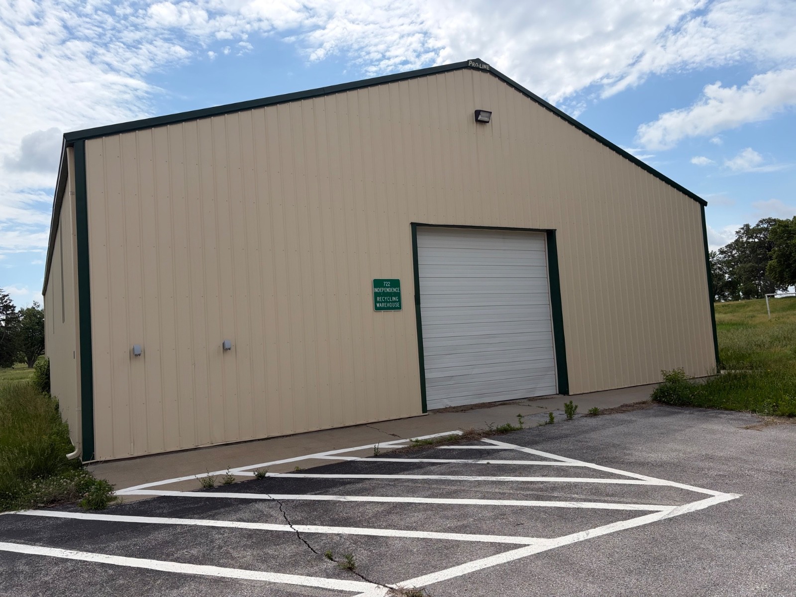 used metal building 40′ x80′