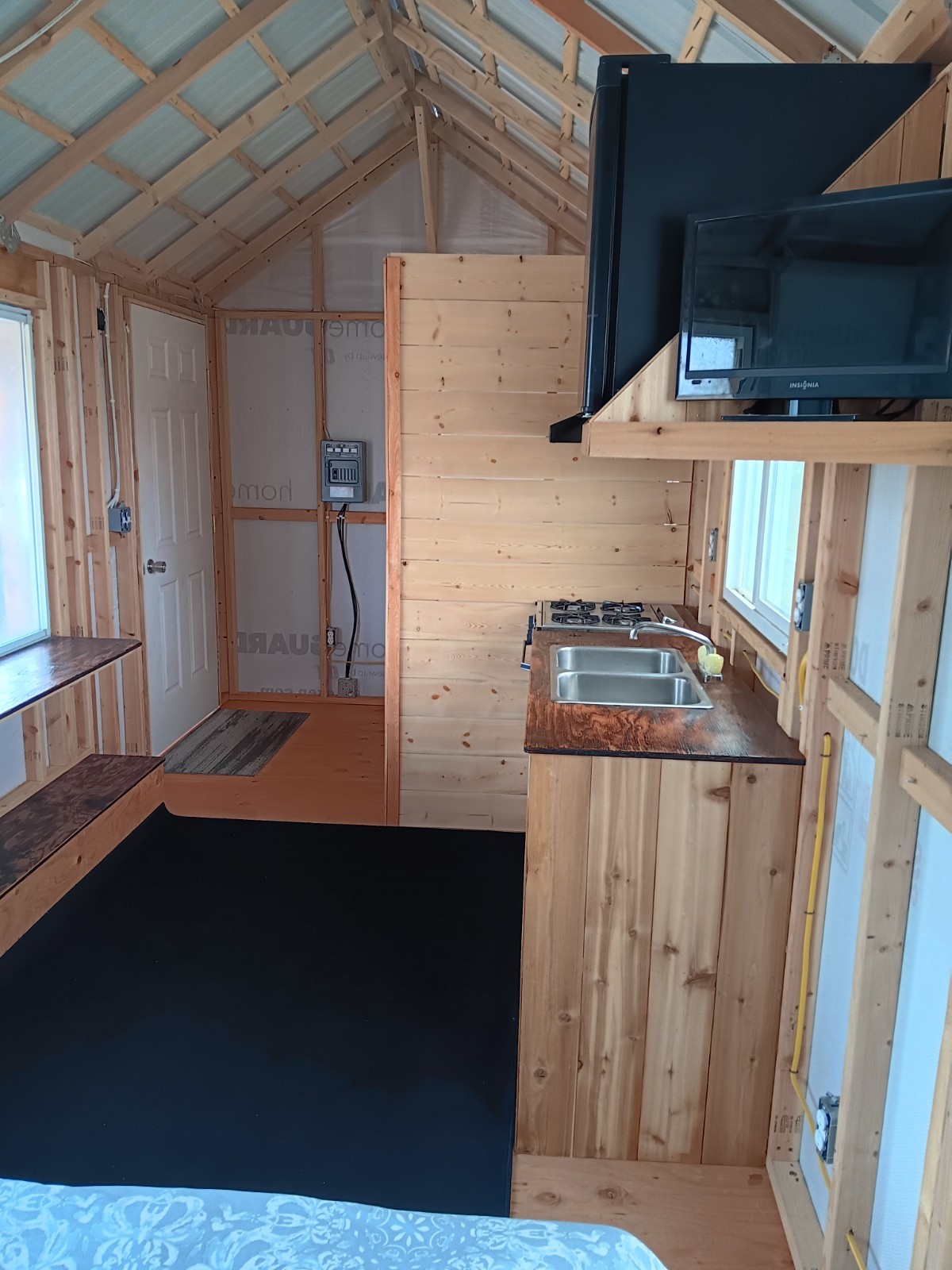 tiny house on wheels