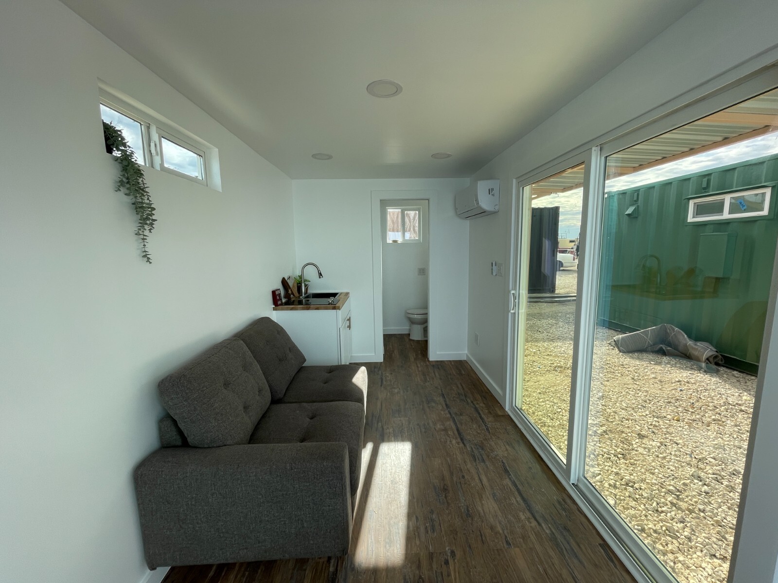 20 ft Shipping Container Home – The Cleveland