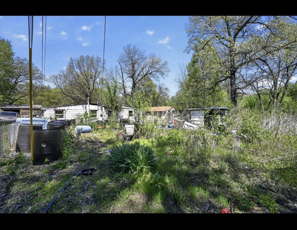Single-Story Ranch Modular Home 1 Bed 1 Bath 800 sq ft Wood 40x20x10