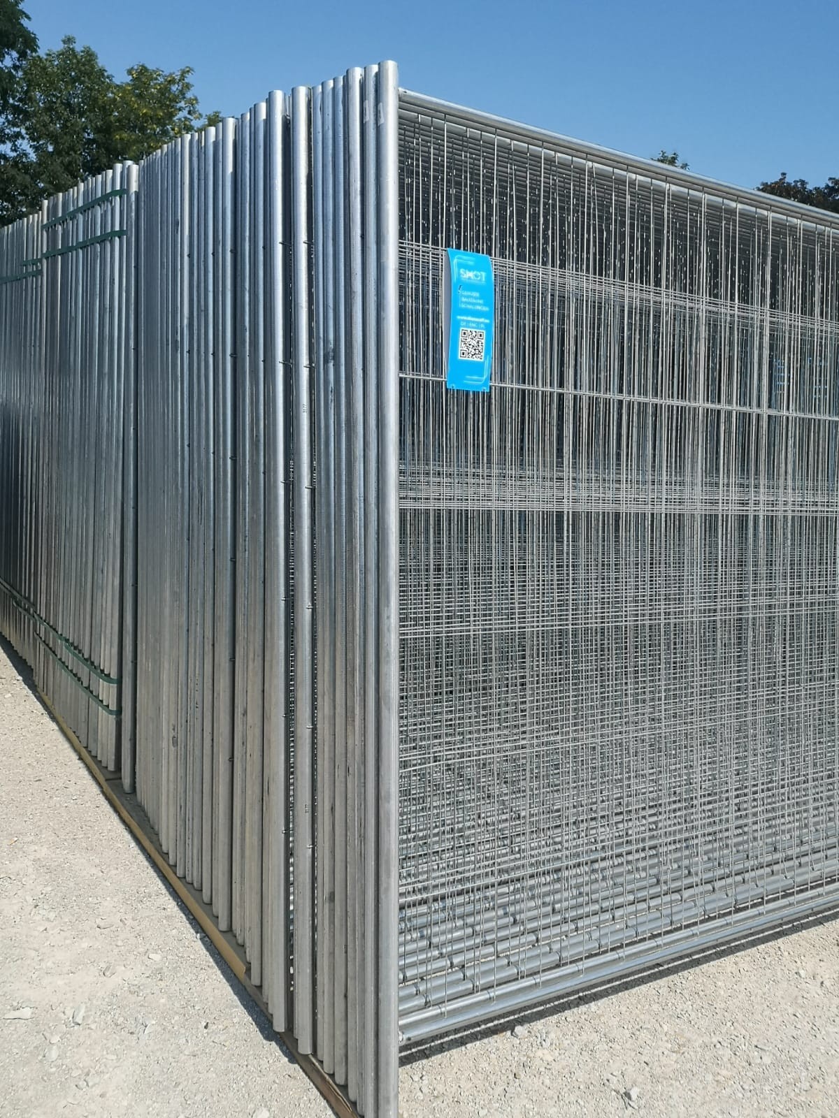 Mobile fence 400 linear meters construction site fence construction site