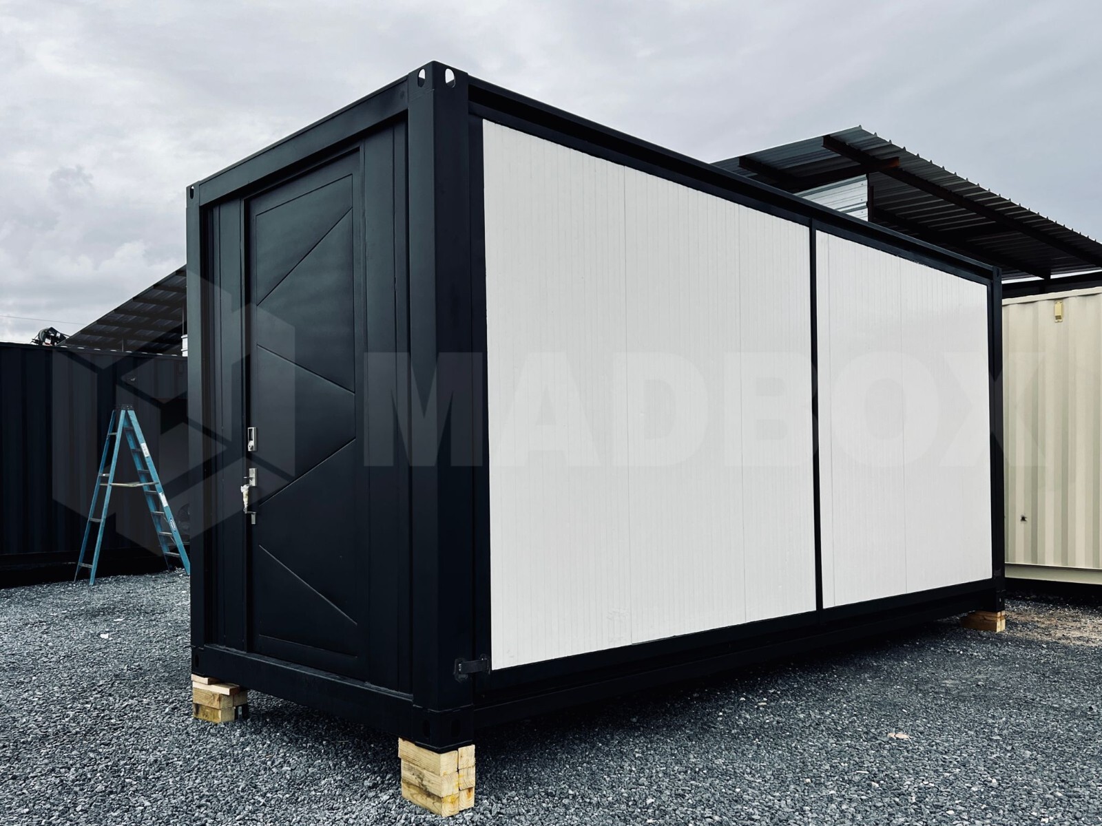 In USA Emergency Home House Tiny Mobile Container Homes for Maui Hawaii Fire