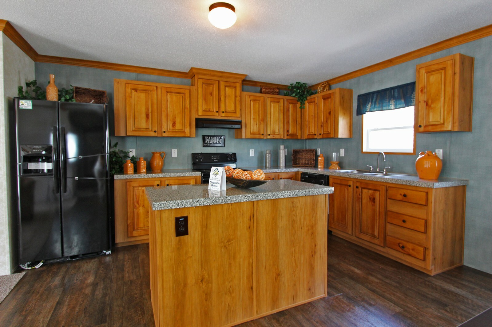 2023 LIVE OAK 4BR/3BA+DEN 32×80 (2560’/Sq) MOBILE HOME FLORIDA & Georgia