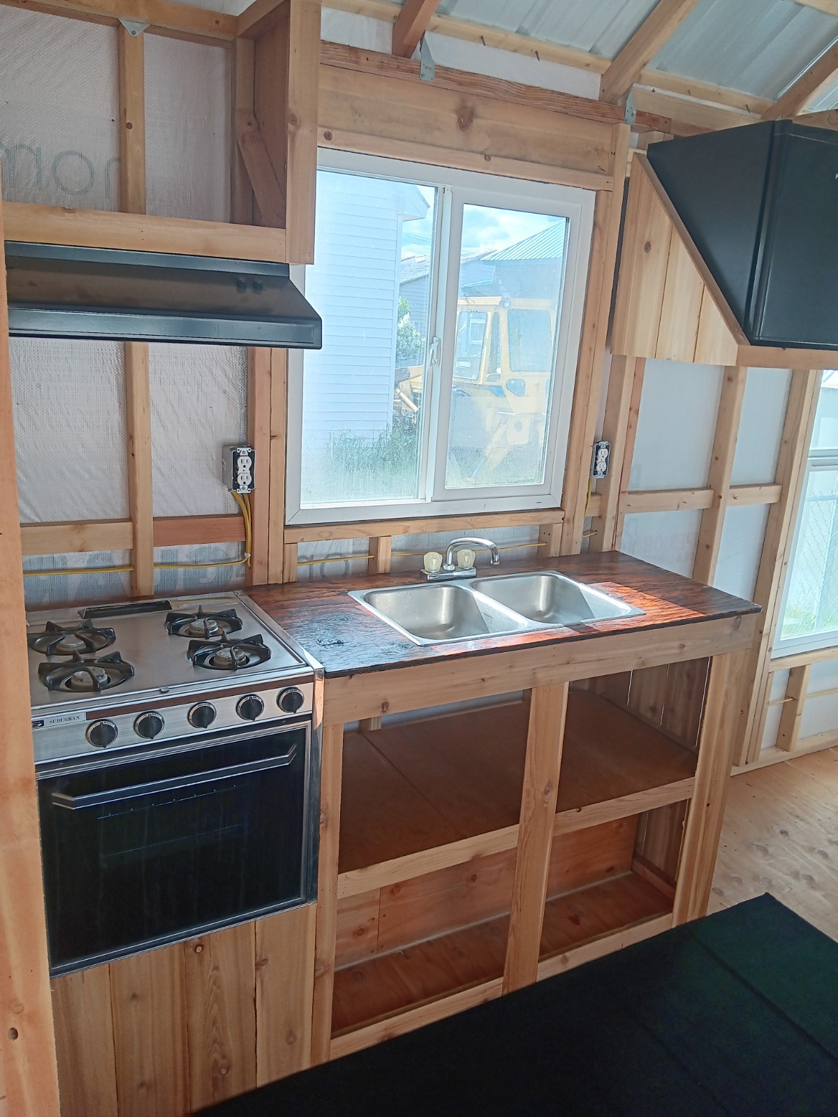 tiny house on wheels