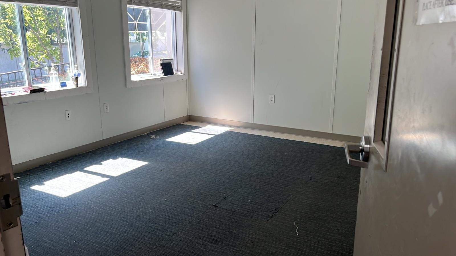 10 Plex School Classroom Trailer Building. Delivery and setup available