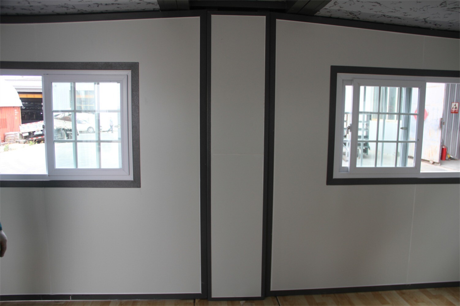 16½ft x 20ft Modern Luxury Mobile Expandable Prefab Container House Tiny Home