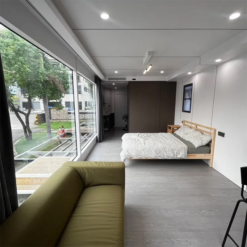 Wind Resistance Prefabricated House Quick Setup Space Capsule House