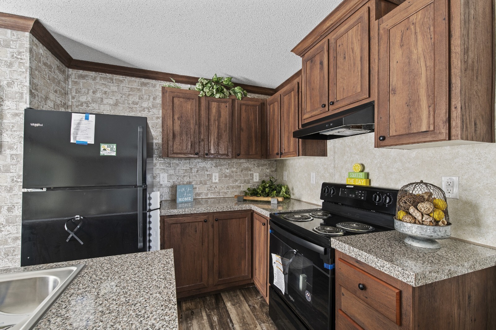 2023 Live Oak YELLOW JACKET Mobile Home 2BR/2BA 16×60-All S. E. States-45 Days!