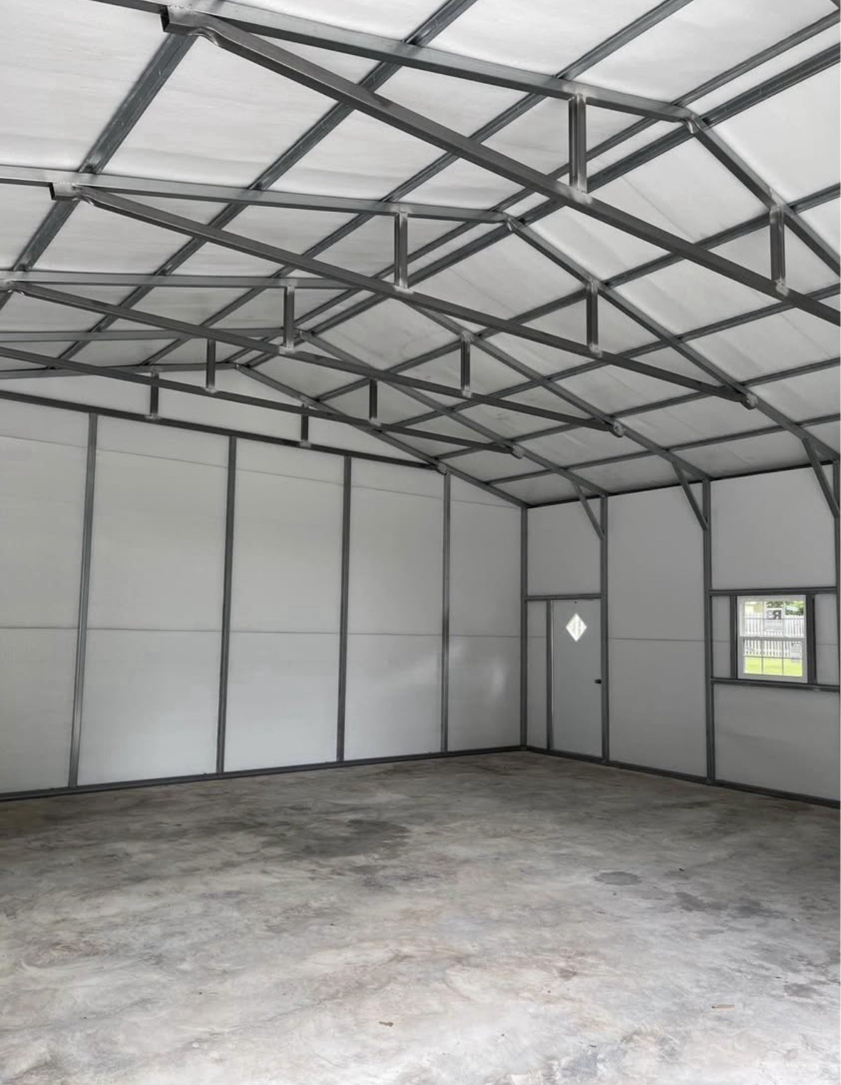 Fully Finished 30×30 Shop/Garage✅ Fully Insulated☑️ 15% Off