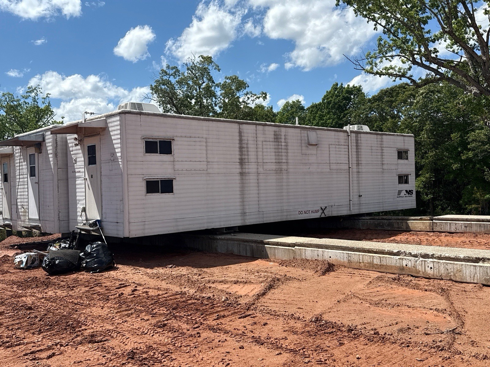 40’ X 10’ 2 Bedroom 2 Bath Bunk House Insulated With Heat & A/C. Wired & Plumbed