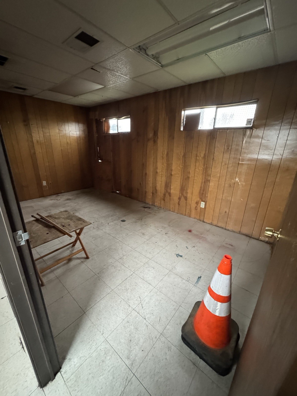 Prefab Building Trailer 60x14ft 2BR 1BA Multiple Rooms Security Bars