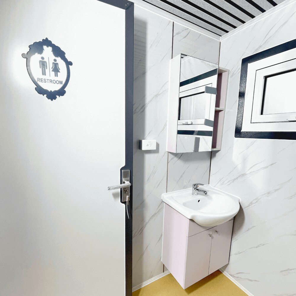 Portable Restroom Bathroom Mobile Toilet w/Shower Upgrade Acrylic Fanshaped Door