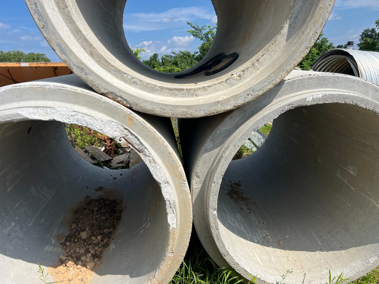 Concrete Pipe-5 pieces of 48″ CL IV and 5 pieces 54″ CL IV Very good condition