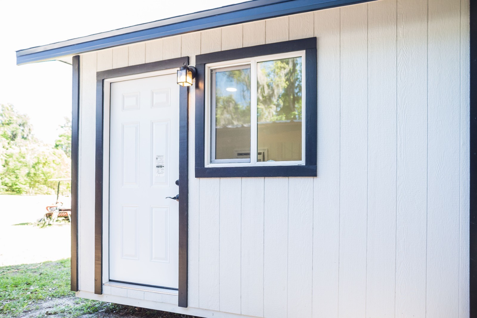 Modern Tiny Shed Office – Fully equipped, Move-In Ready, luxury, Insulated