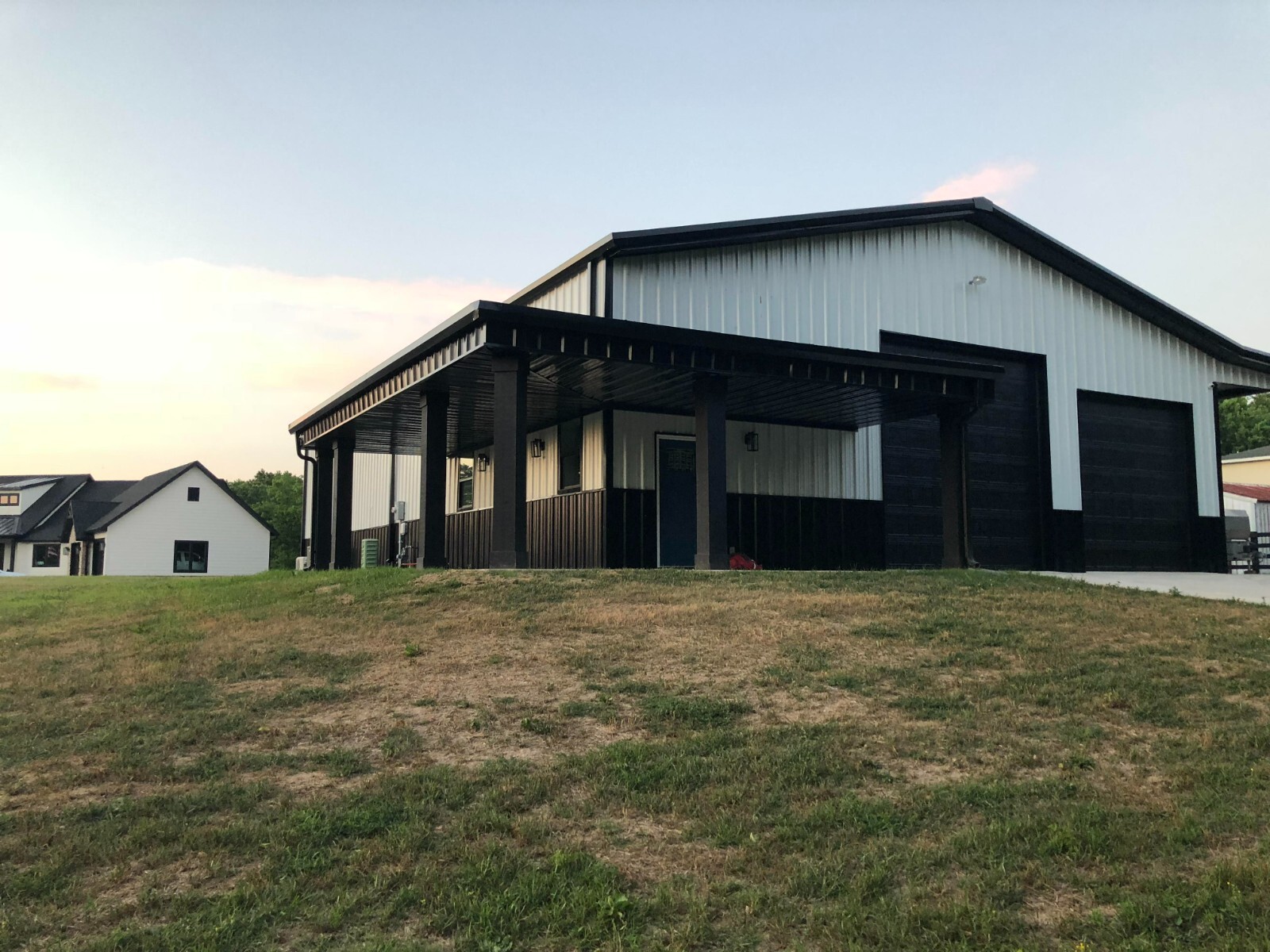 50x75x16 Steel Building SIMPSON Metal Workshop and Garage as shown in picture