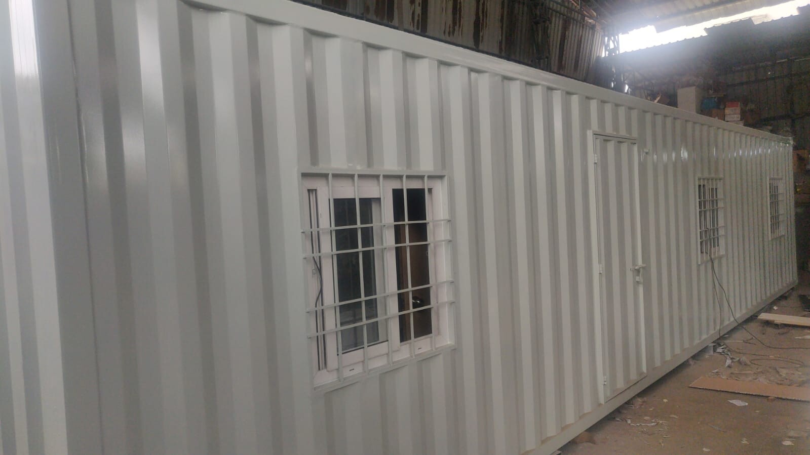 New Container Style prefab Homes – THE1-40 with a BIGGER Design 40x10x9.5 !!!
