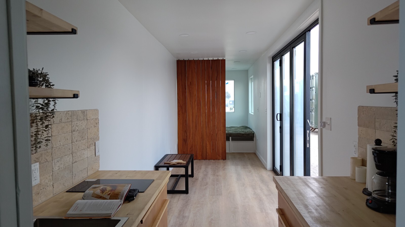 40 ft Shipping Container Home – The Burnet