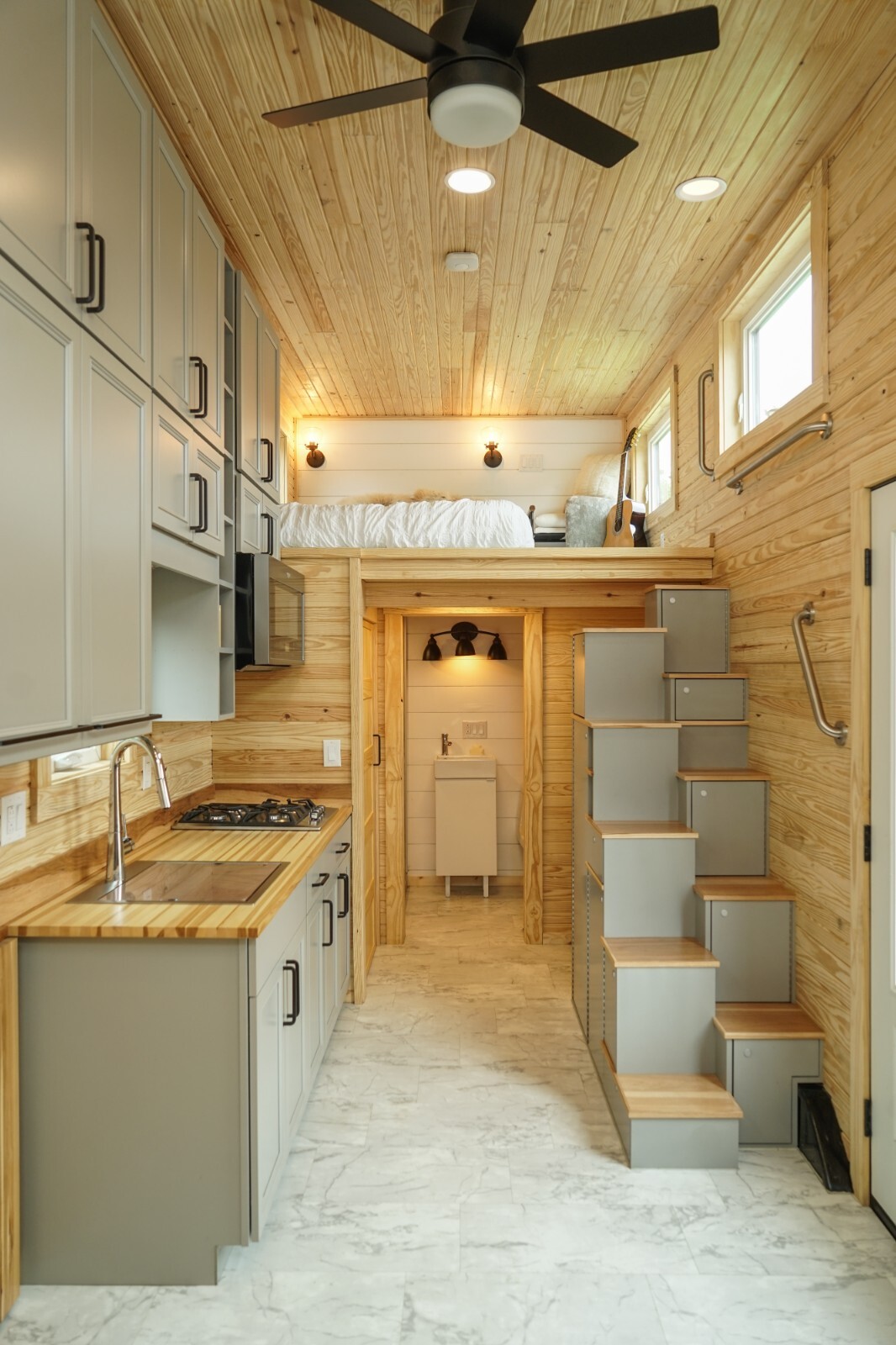 BRAND NEW Custom Built Tiny Home w/ 100% OFF-GRID & ON-GRID Living Capability