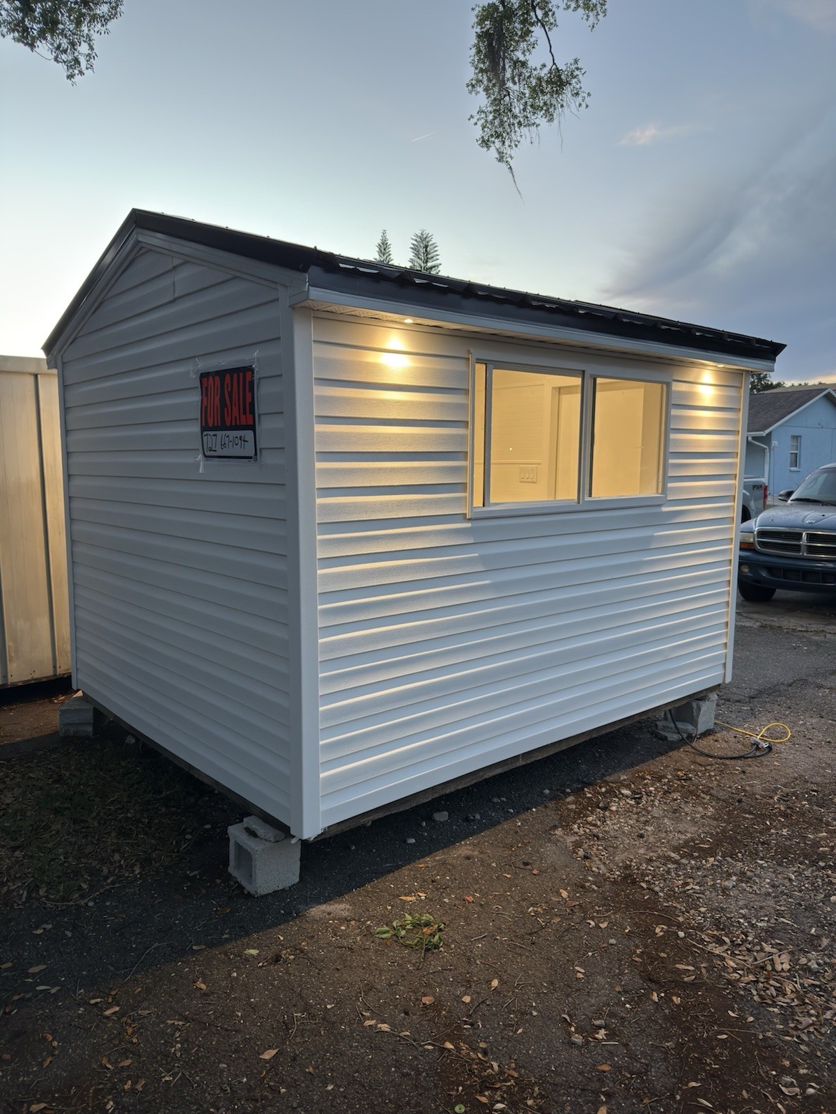 Off-Grid Tiny Cabin / Bunkie – $4,000 pick up only