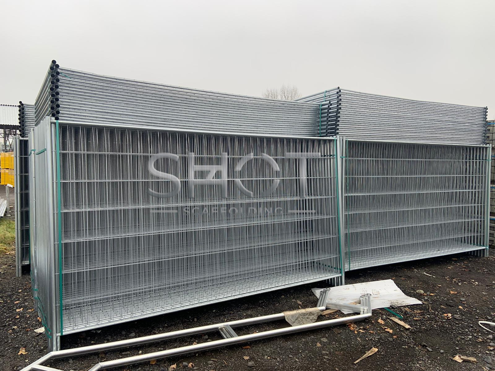 Mobile fence 200 linear meters construction fence construction site security