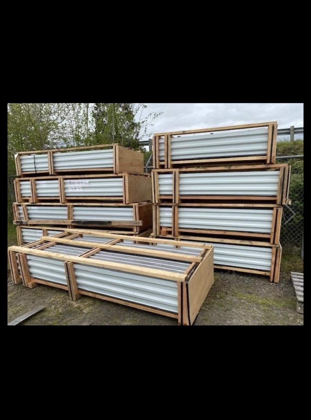 brown metal siding