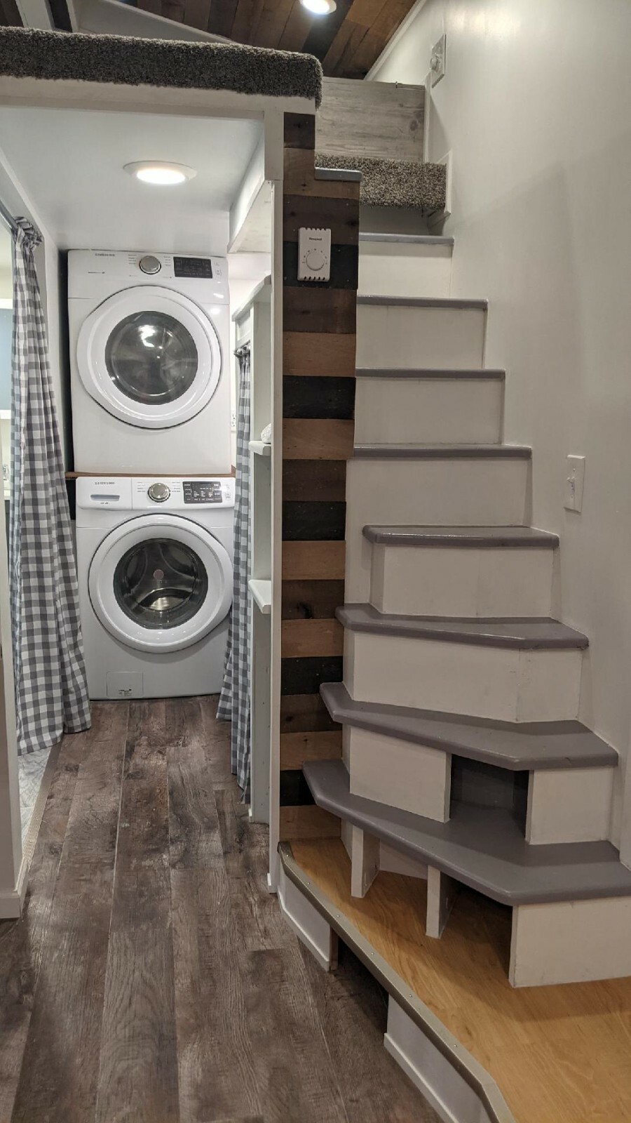Portable Tiny House on Wheels
