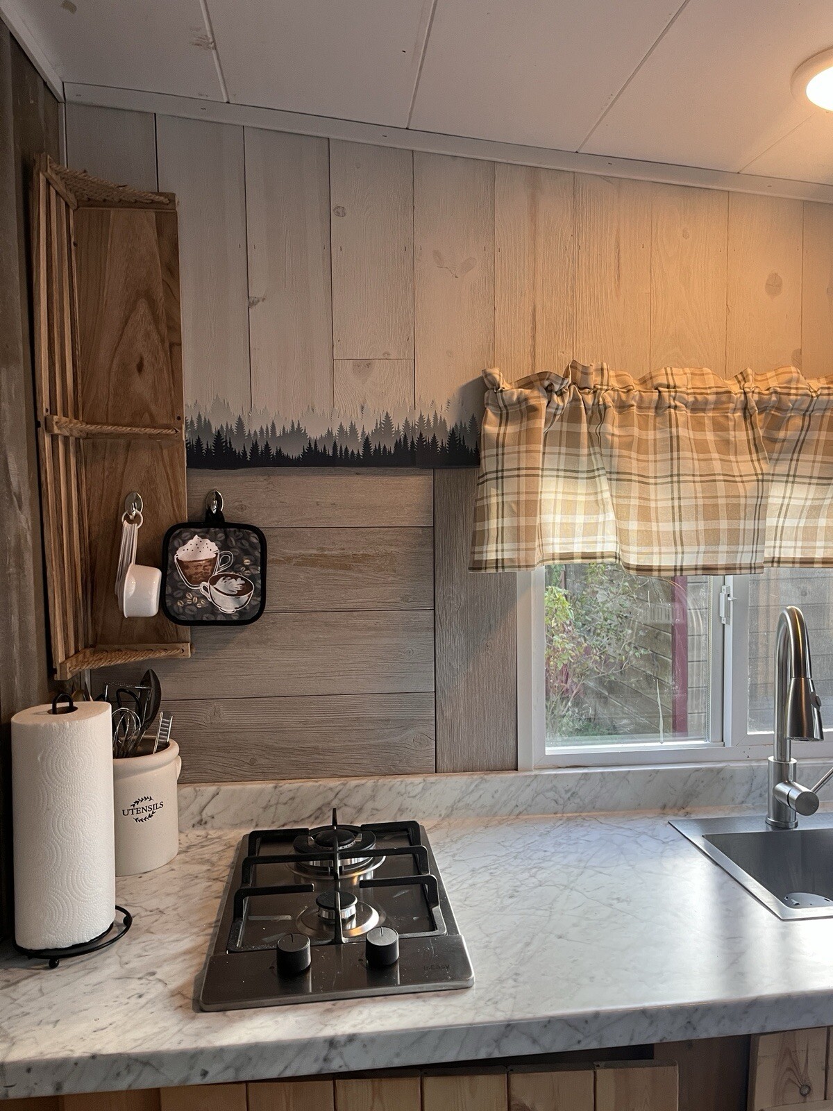 168 Sq Ft THOW – Tiny House Custom Built nearly done & be Finished before PU