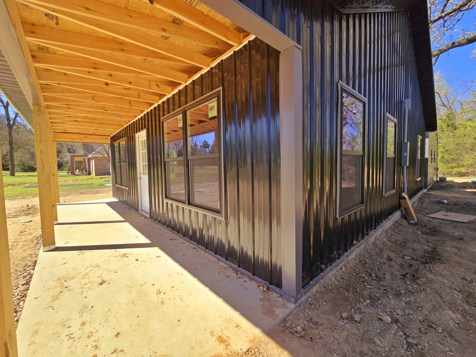 HOUSE KIT (3BED 2bath) With Interior Framing