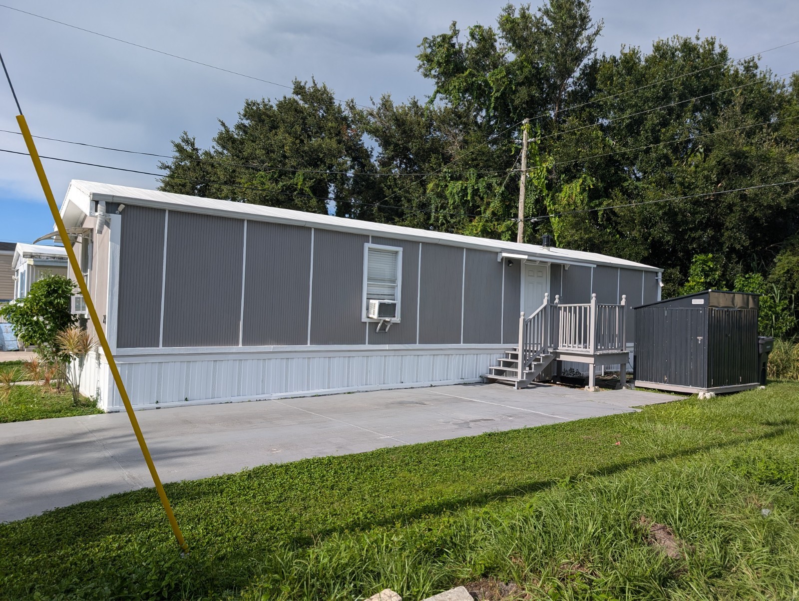 Mobile Home. St. Petersburg FL. No flood zone.