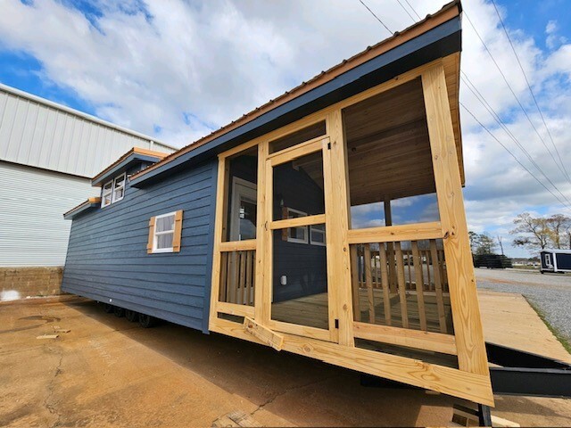 CABIN TINY HOUSE (MANY STYLES) MOVABLE PRE-FAB FOR YOUR PROPERTY/LOT PART. FURN.