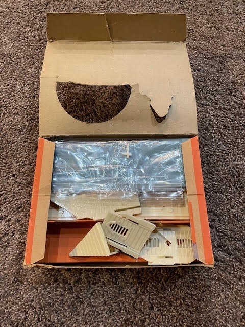 Vintage Skyline Plastics Manufacturing #K5 – Church *Complete *With box