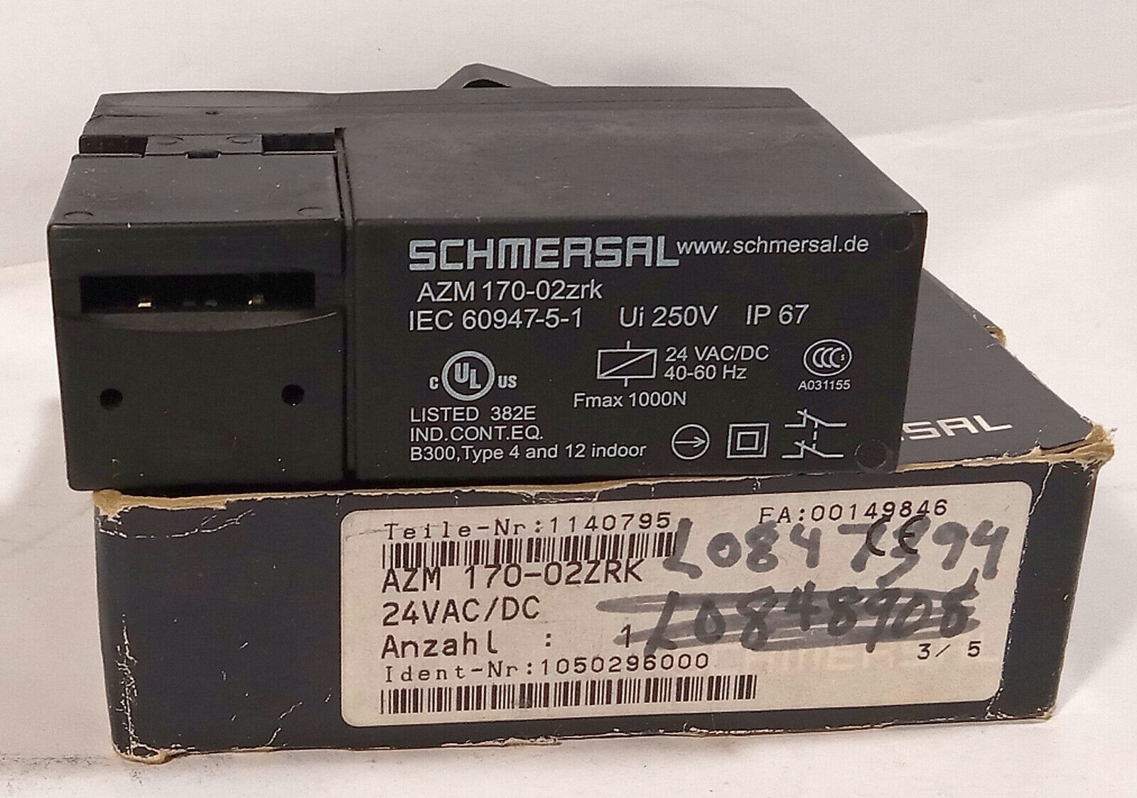 SCHMERSAL AZM 170-02ZRK 1140795 SAFETY SWITCH NIB