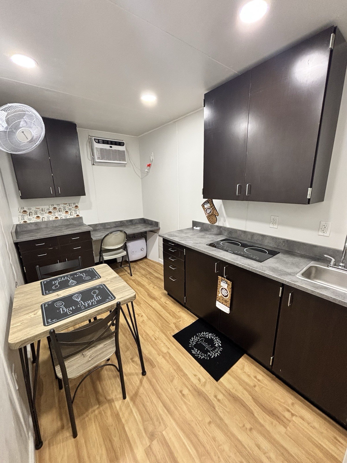 Contemporary Prefabricated Shipping Container Home 1BR 1BA Kitchen 320ft² Modern