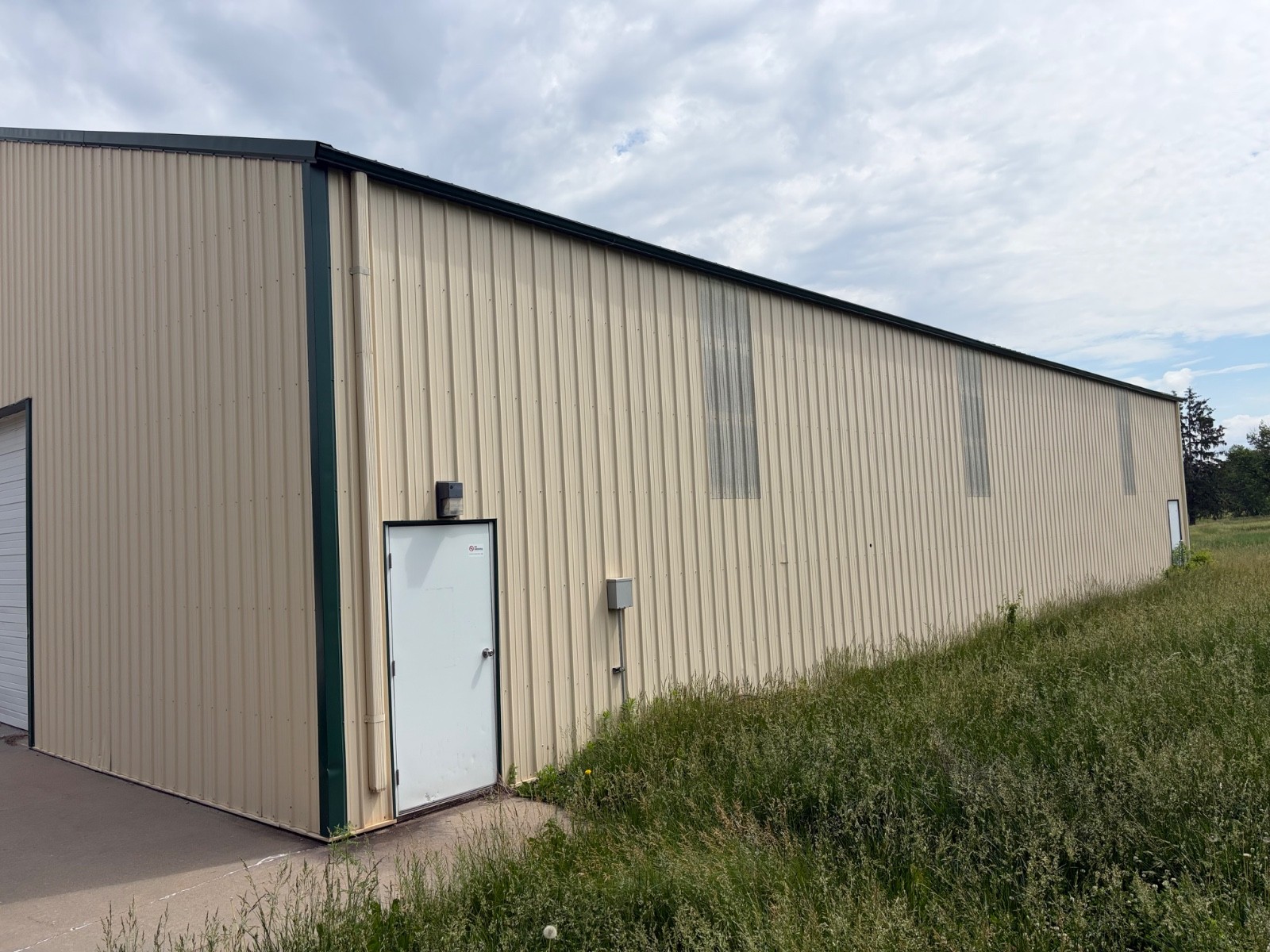 used metal building 40′ x80′