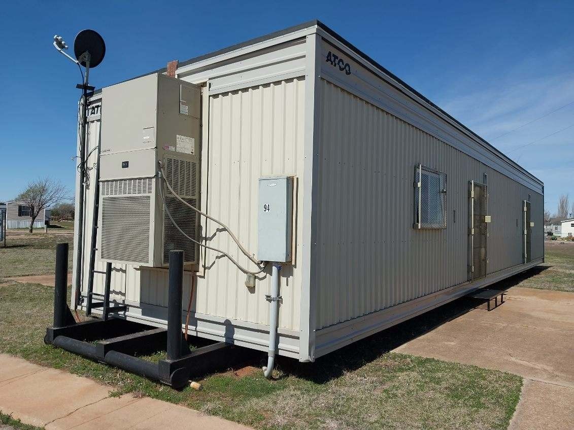SKID MOUNTED CREW QUARTERS WITH 3 BEDROOMS & 2 BATHROOMS – $65,000