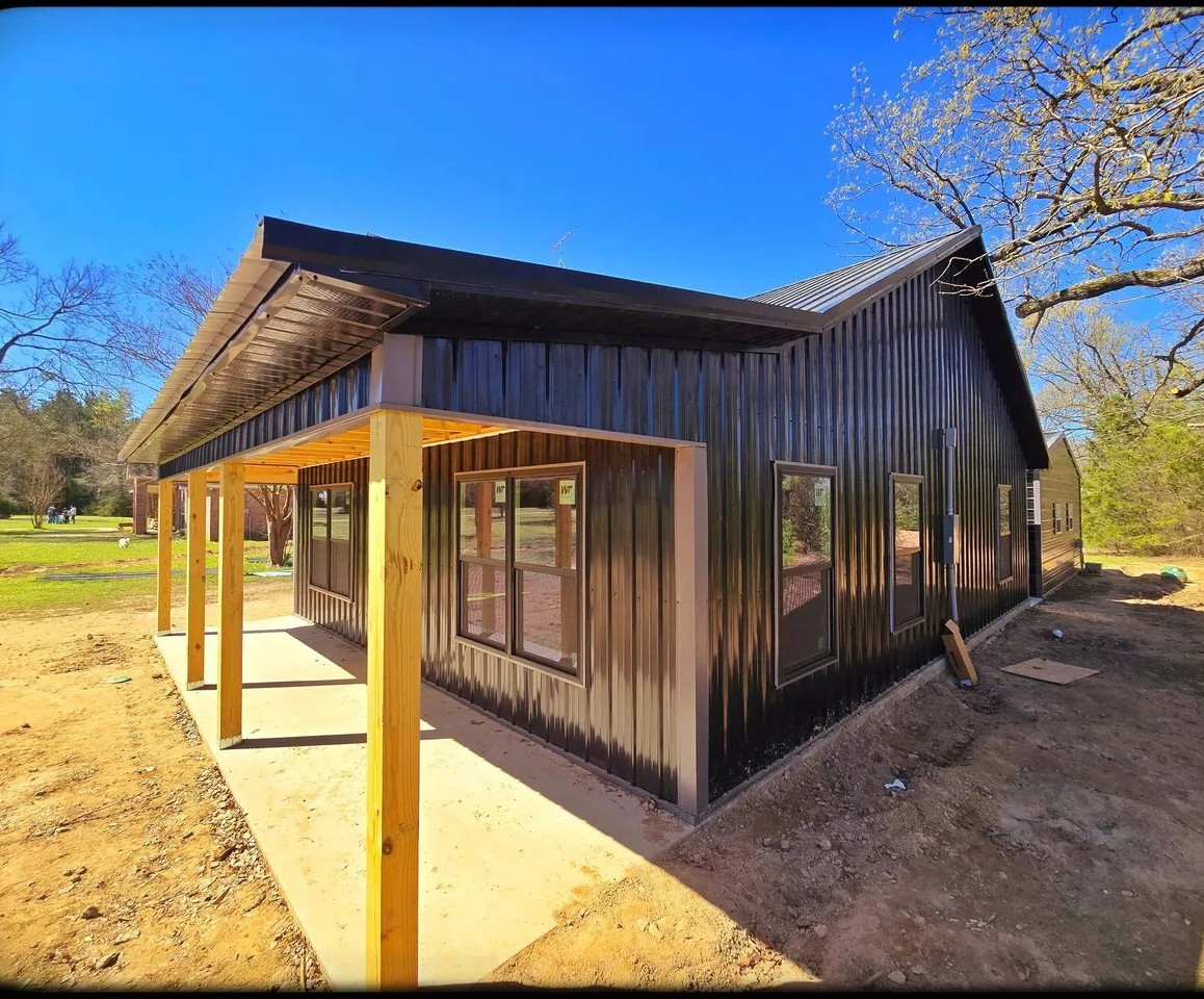 HOUSE KIT (3BED 2bath) With Interior Framing
