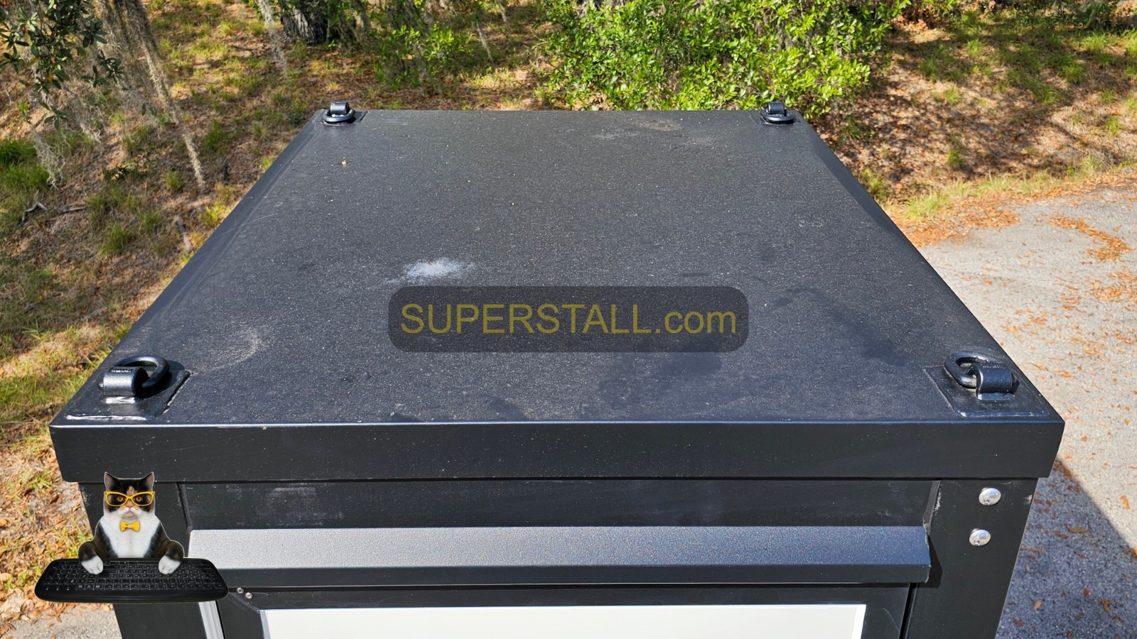 New Mobile Bathroom Steel Portable Restroom Sink Toilet Single Stall Insulated