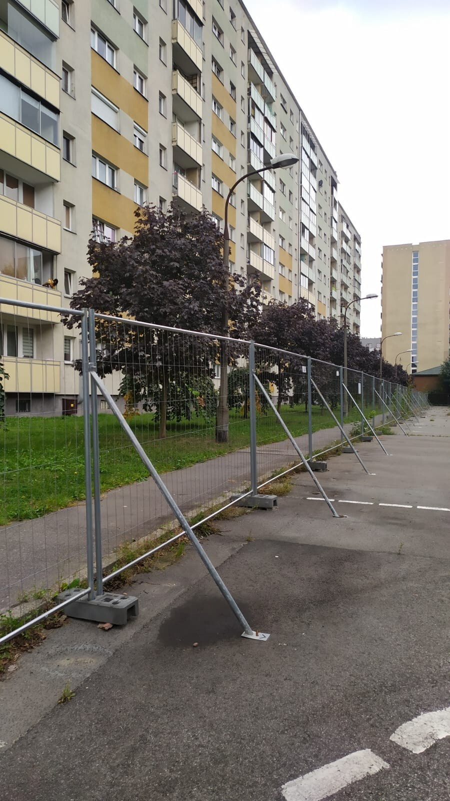 NEW Barrier fence 250 lfm construction fence concrete base mobile fence