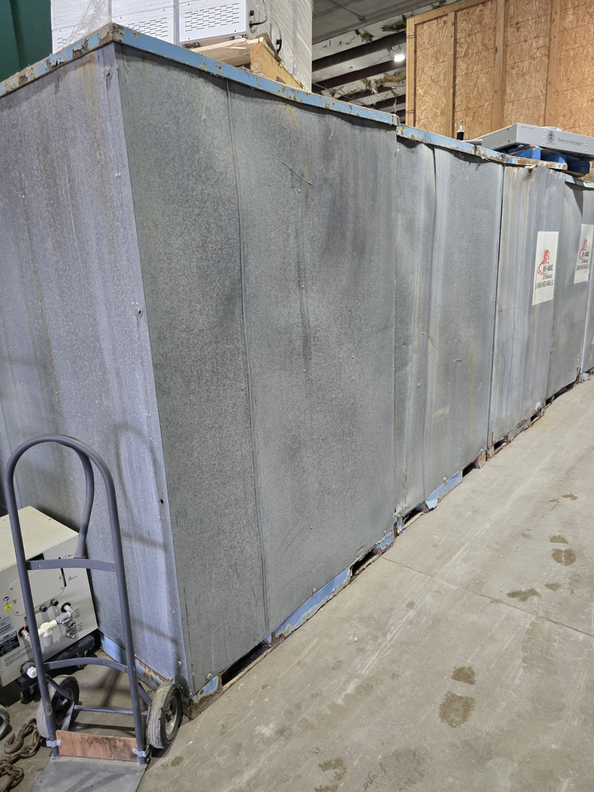 Steel 5×8 foot Metal Mini Self Storage DIAMOND PLATE FLOOR UNIT