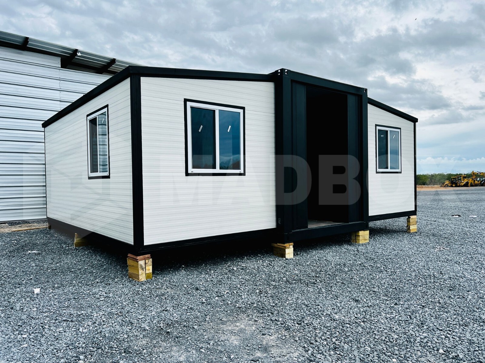 In USA Emergency Home House Tiny Mobile Container Homes for Maui Hawaii Fire