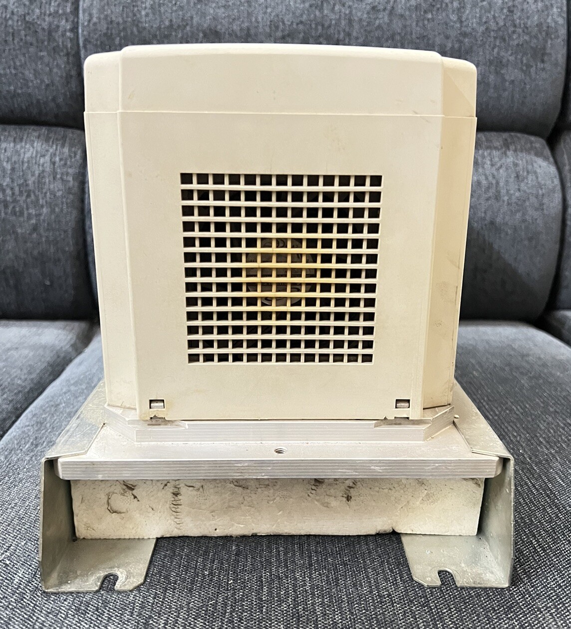 KEB COMBIVERT 15.F4.CMG-4F04/