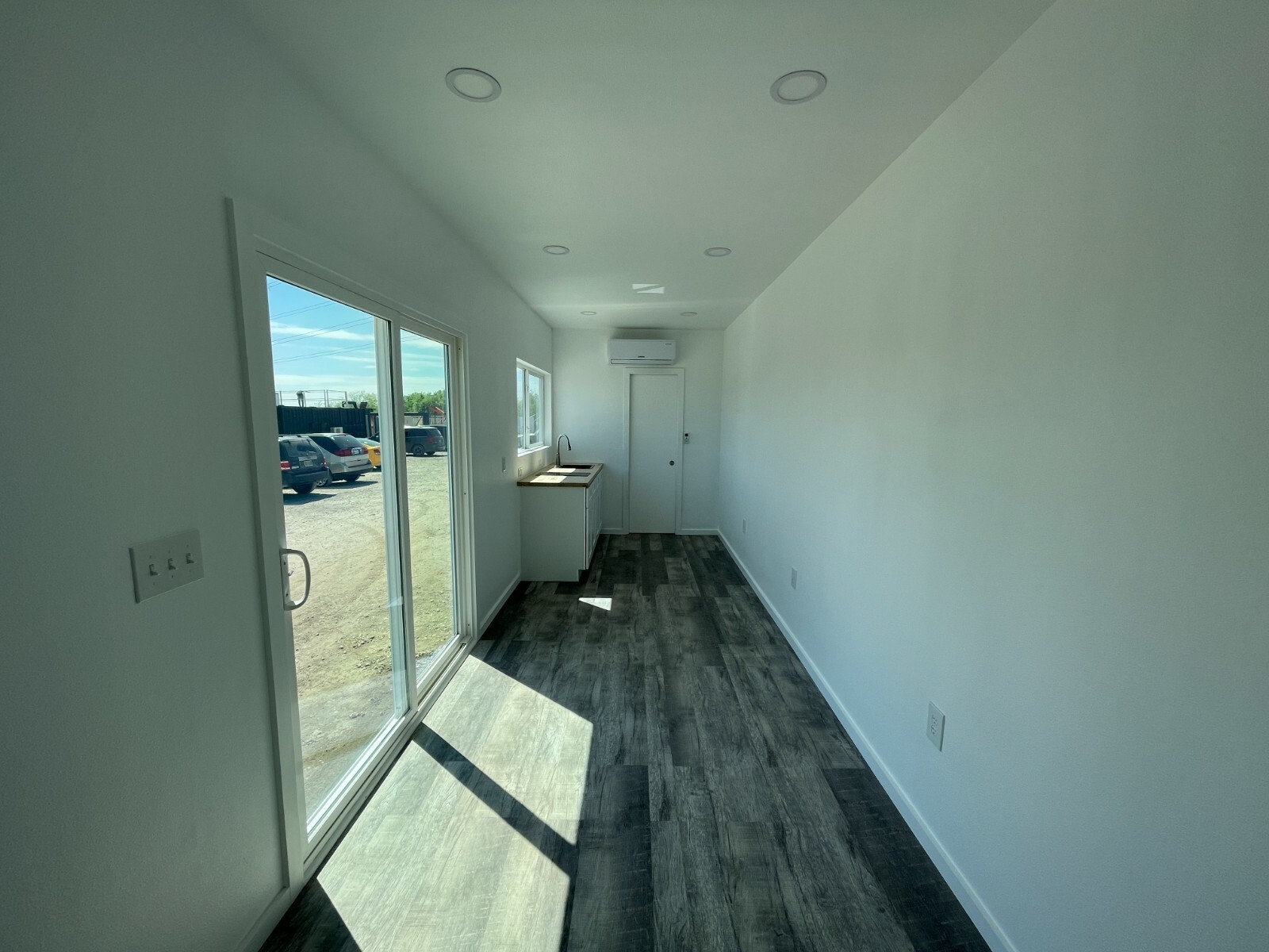 40 ft Shipping Container Home – The Alpine