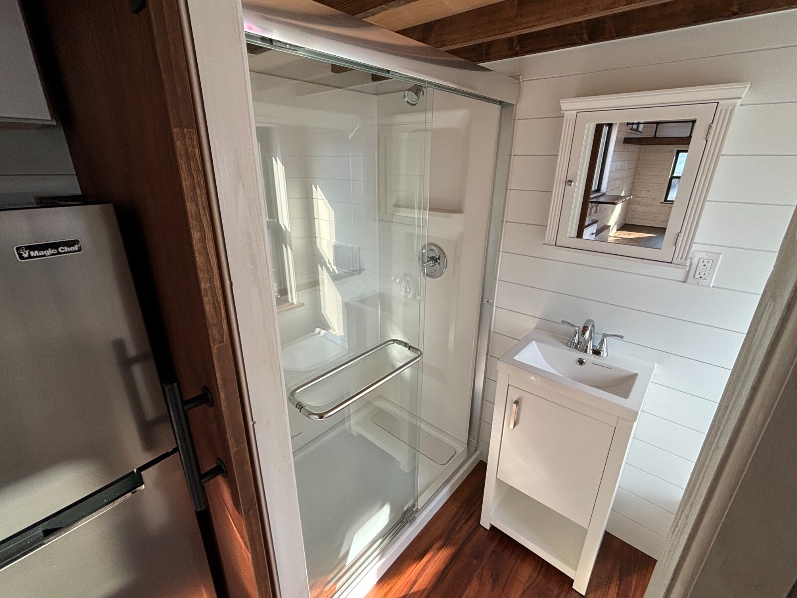 Tiny house on wheels for sale 32 X 8